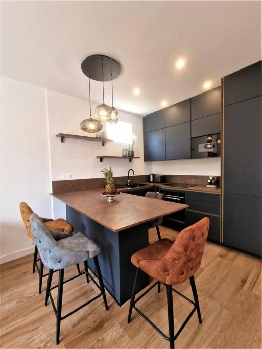 The Chic Liberation Apartment Nice Exterior photo
