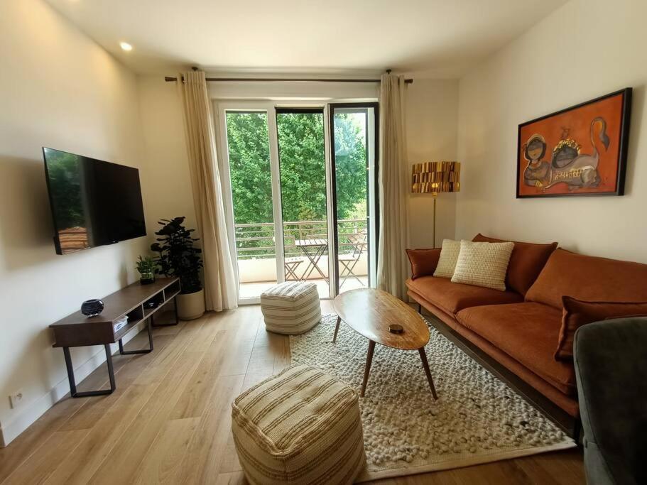 The Chic Liberation Apartment Nice Exterior photo